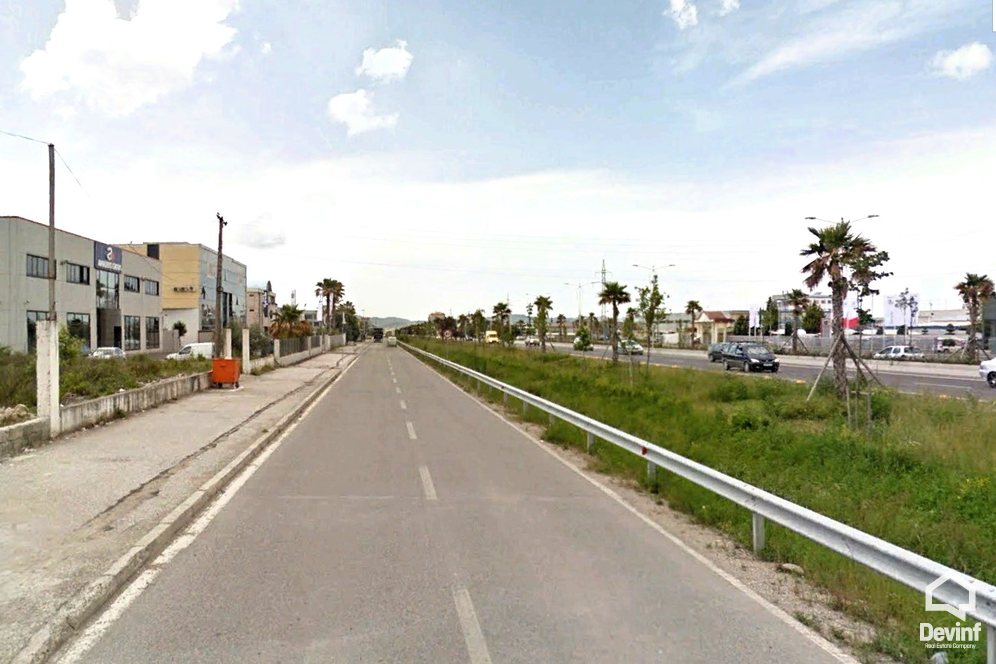 Tirane Shitje Toke  Toka Ndodhet ne Autostraden Tirane -Durres km 4 toke industriale